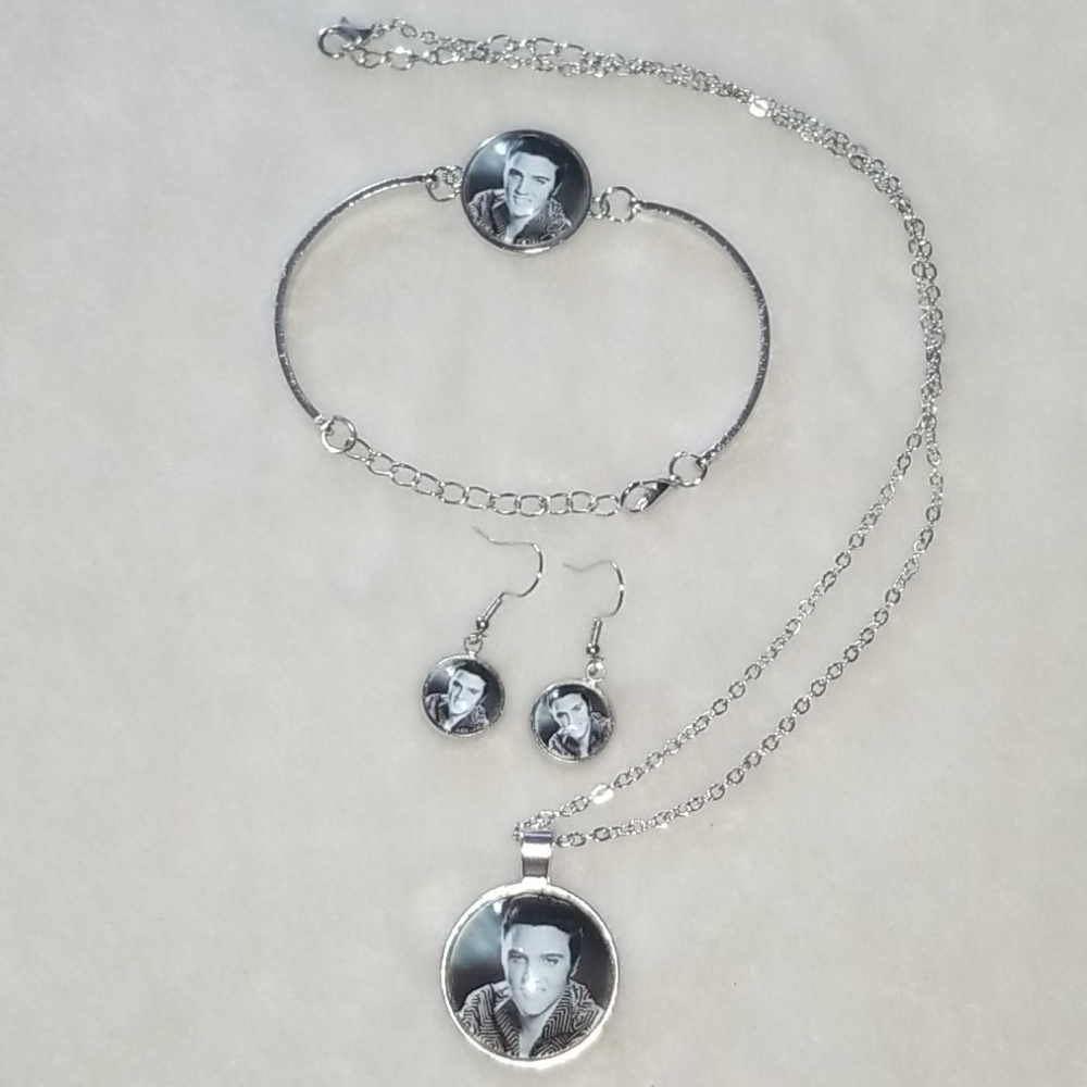 Elvis Presley 4 piece jewelry set - Picture 4 of 7